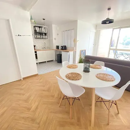 Plein Charme Aux Minimes Terrasse Calme + Parking *